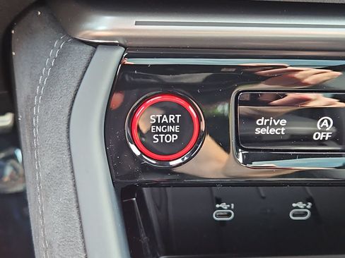 New 2026 Audi SQ5 Premium Plus AWD/4WD image 17