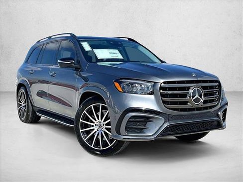 New 2026 Mercedes-Benz GLS 450 4MATIC image 2