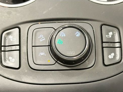 Used 2021 GMC Terrain SLT image 18