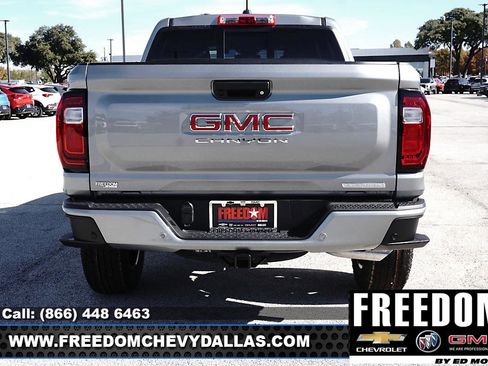 New 2026 GMC Canyon Elevation w/ Convenience Package image 3