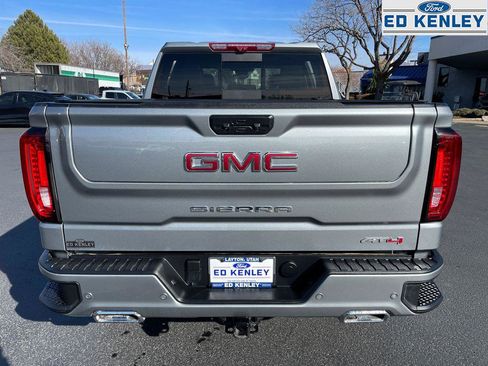 Used 2025 GMC Sierra 1500 AT4 w/ AT4 Premium Package image 32