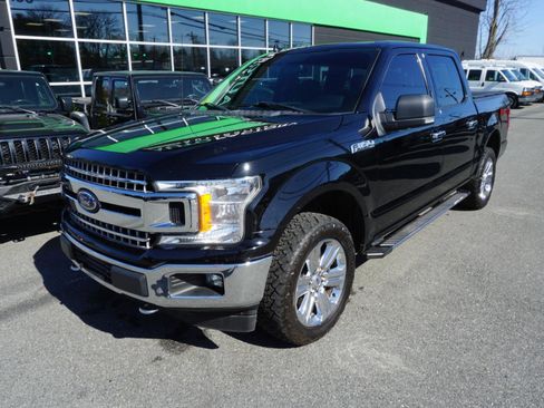Used 2018 Ford F150 XLT w/ Equipment Group 302A Luxury AWD/4WD image 2