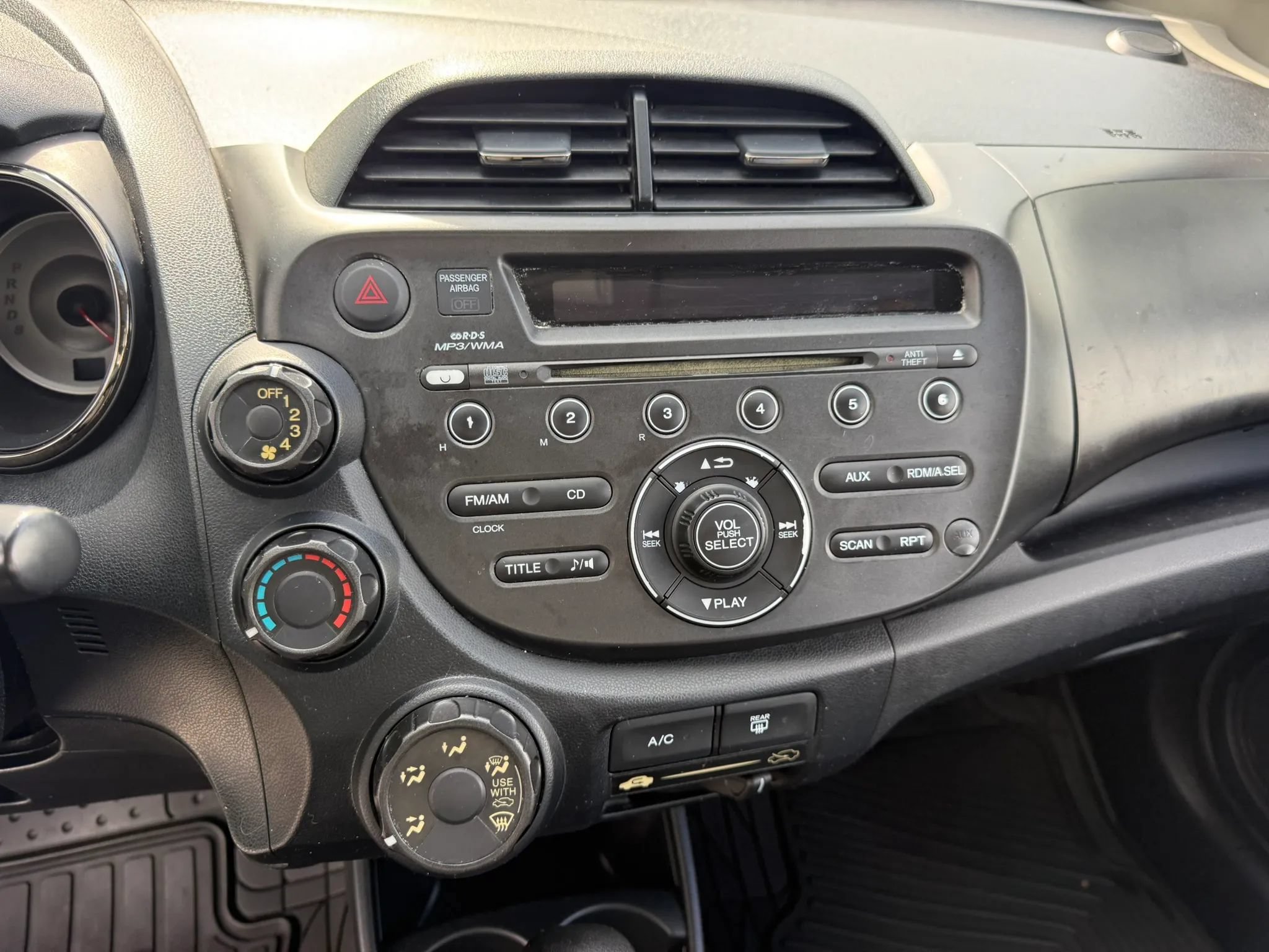 Used 2013 Honda Fit Sport image 12