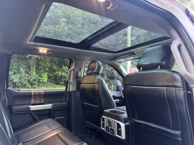 Used 2018 Ford F150 Lariat w/ Equipment Group 502A Luxury AWD/4WD image 13