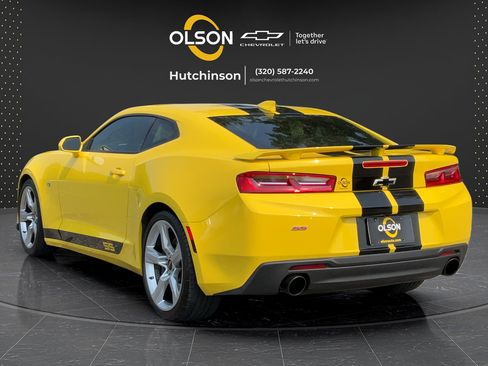 Used 2018 Chevrolet Camaro SS RWD image 5