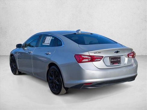 Used 2019 Chevrolet Malibu LT w/ Driver Confidence Package image 8