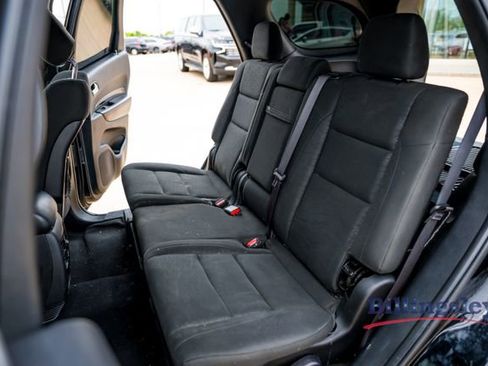 Used 2023 Dodge Durango SXT RWD image 11