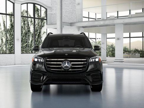 Certified 2025 Mercedes-Benz GLS 450 4MATIC image 28