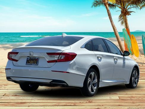 Used 2018 Honda Accord EX-L image 6