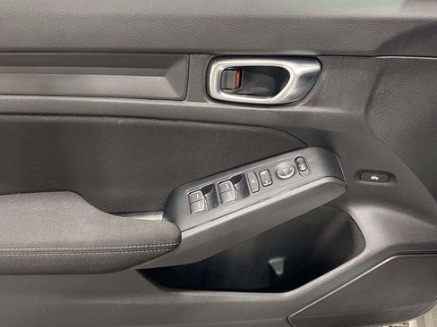 Used 2023 Honda Civic Sport image 18
