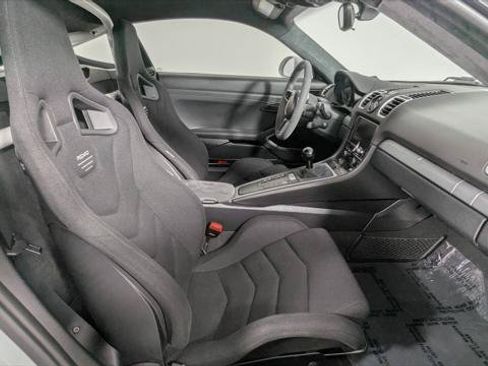 Used 2016 Porsche Cayman GT4 RWD image 20