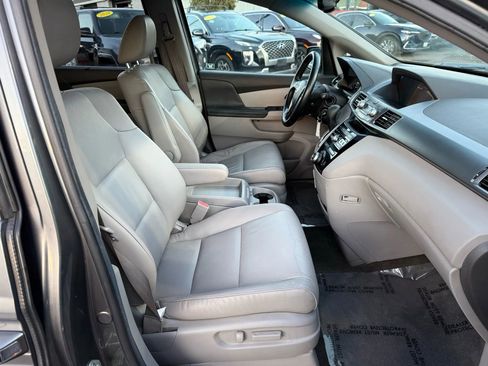 Used 2012 Honda Odyssey EX-L image 21
