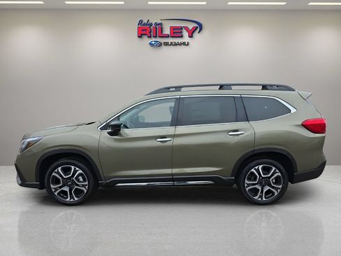 Used 2026 Subaru Ascent Touring AWD/4WD image 2