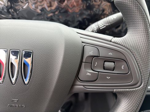 New 2026 Buick Envista Preferred image 16