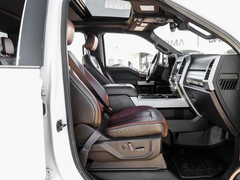 Used 2019 Ford F250 King Ranch w/ King Ranch Ultimate Package image 37