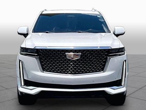 Used 2021 Cadillac Escalade Premium Luxury RWD image 4