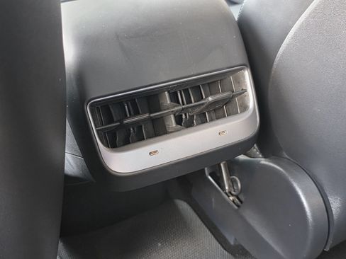 Used 2021 Tesla Model 3 Standard Range Plus RWD image 31