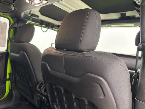 Used 2021 Jeep Gladiator Mojave image 12