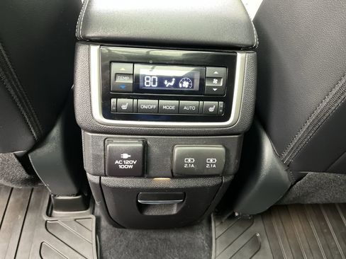 Used 2022 Subaru Ascent Touring image 14