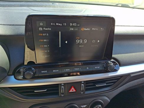 Used 2023 Kia Forte LXS w/ LXS Technology Package FWD image 19