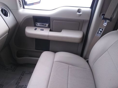 Used 2004 Ford F150 XLT image 35