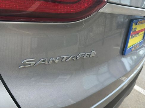 Used 2020 Hyundai Santa Fe SEL AWD/4WD image 42