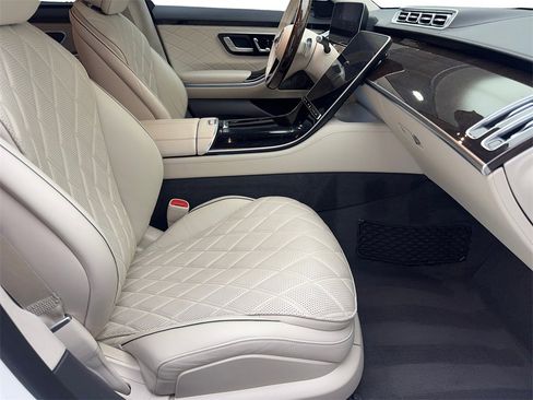Used 2022 Mercedes-Benz S 580 4MATIC Sedan image 43