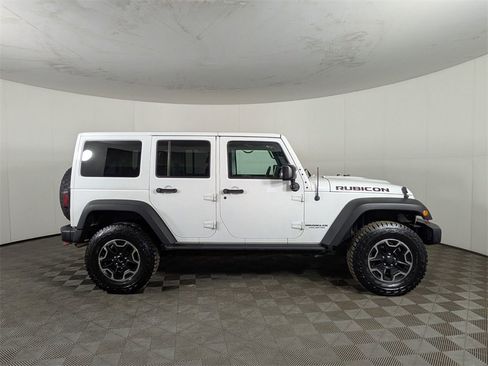Used 2017 Jeep Wrangler Unlimited Rubicon image 6