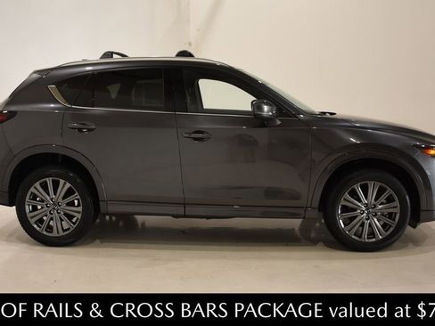 New 2025 MAZDA CX-5 Signature image 3