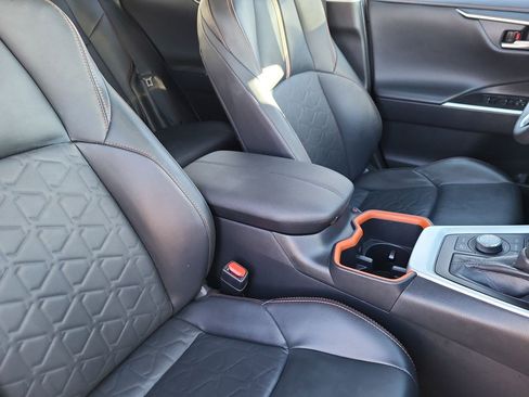 Used 2024 Toyota RAV4 Adventure image 27