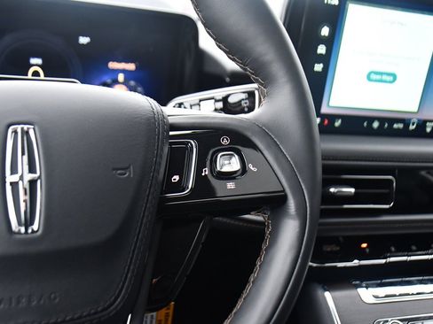 New 2026 Lincoln Aviator Reserve w/ Illumination Package image 35