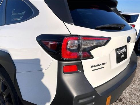 Used 2025 Subaru Outback Wilderness image 27