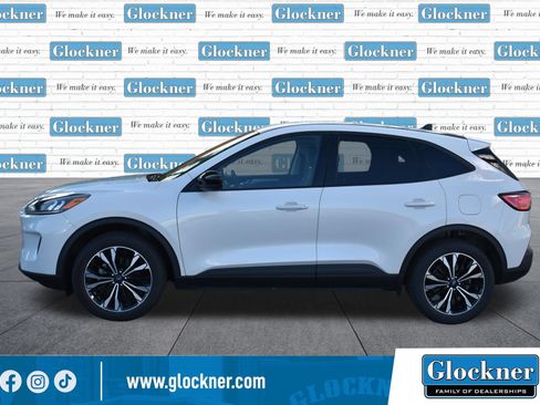 Used 2021 Ford Escape SE w/ SE Sport Appearance Package AWD/4WD image 9