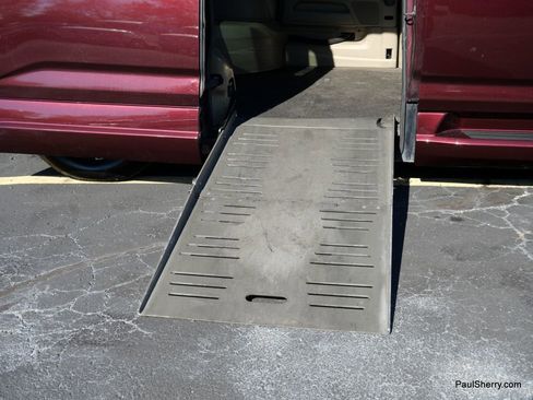 Used 2011 Honda Odyssey EX-L image 13