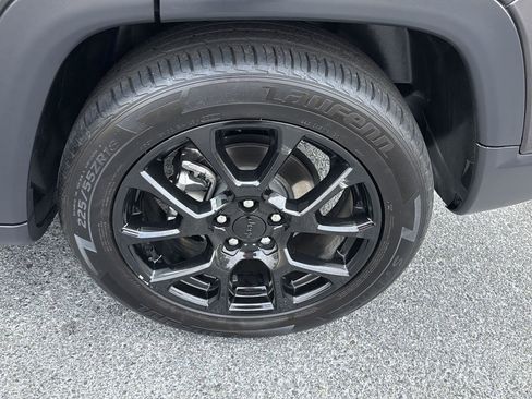 Used 2022 Jeep Compass Altitude w/ Convenience Group image 31