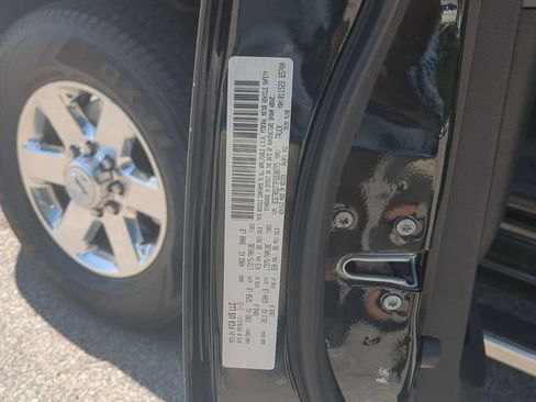 Used 2015 RAM 2500 SLT w/ Luxury Group AWD/4WD image 34