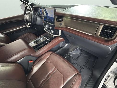 Used 2024 Ford Expedition Max Limited image 36