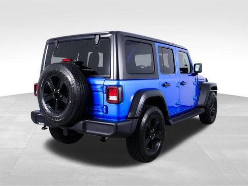 Used 2022 Jeep Wrangler Unlimited Sport AWD/4WD image 9