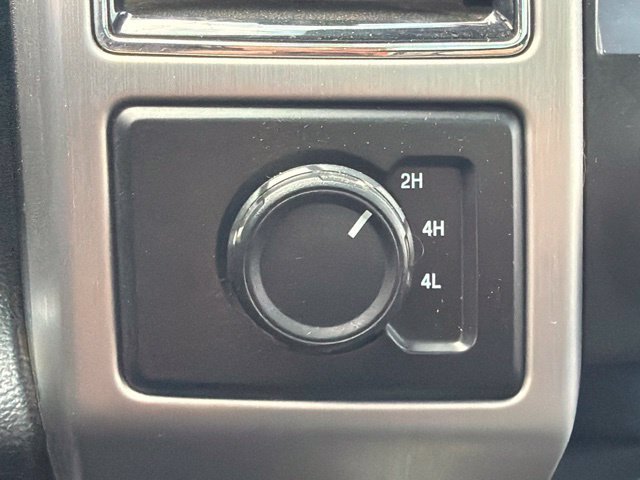 Used 2019 Ford F450 Platinum w/ Platinum Ultimate Package AWD/4WD image 32