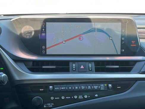 Used 2019 Lexus ES 350 w/ Accessory Package 2 FWD image 22