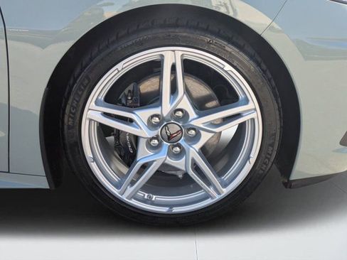 Used 2024 Chevrolet Corvette Stingray Preferred Cpe w/ Chrome Exterior Badge Package image 9