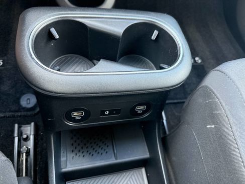 Used 2024 Hyundai Ioniq 5 SEL image 34