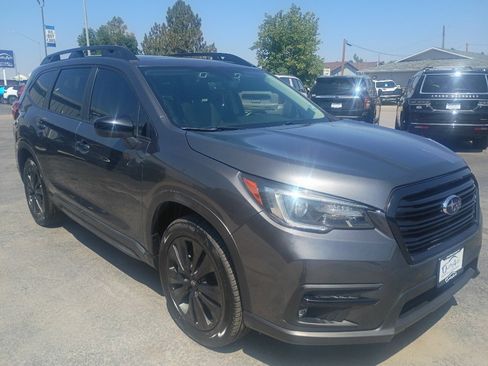 Used 2022 Subaru Ascent Onyx Edition AWD/4WD image 4