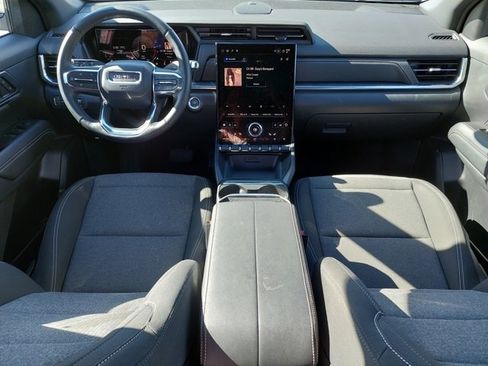 Certified 2025 GMC Terrain Elevation image 3