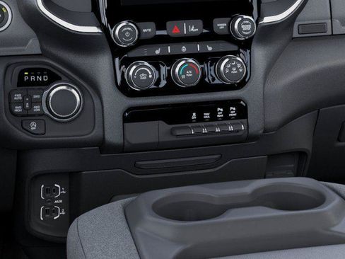 New 2026 RAM 1500 Big Horn AWD/4WD image 24