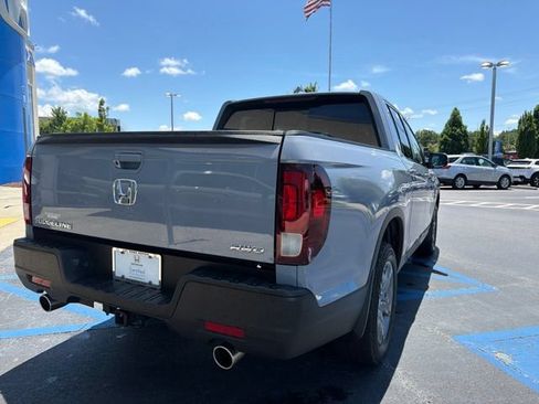 Used 2023 Honda Ridgeline RTL image 6