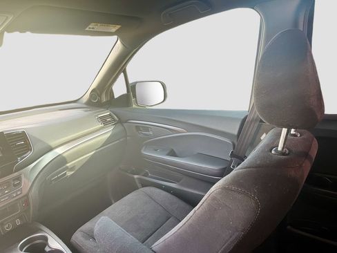 Used 2022 Honda Pilot Sport image 22