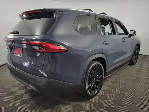 Used 2024 Toyota Grand Highlander FWD image 8