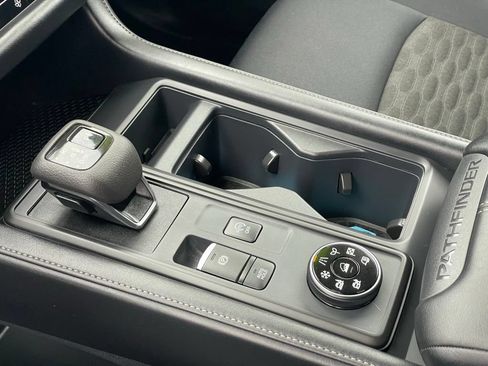 Certified 2024 Nissan Pathfinder S AWD/4WD image 20