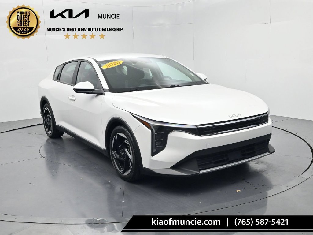 Used 2025 Kia K4 EX FWD image 1